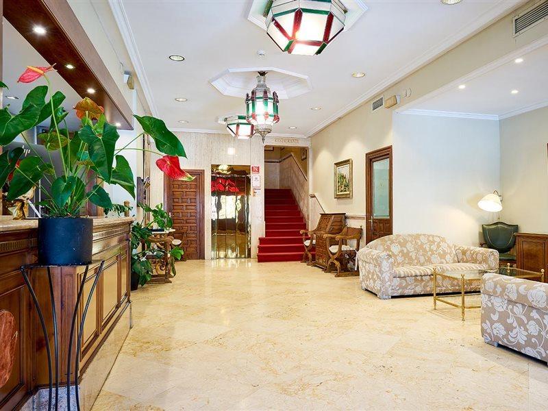 Guadalupe Hotel Granada Bagian luar foto