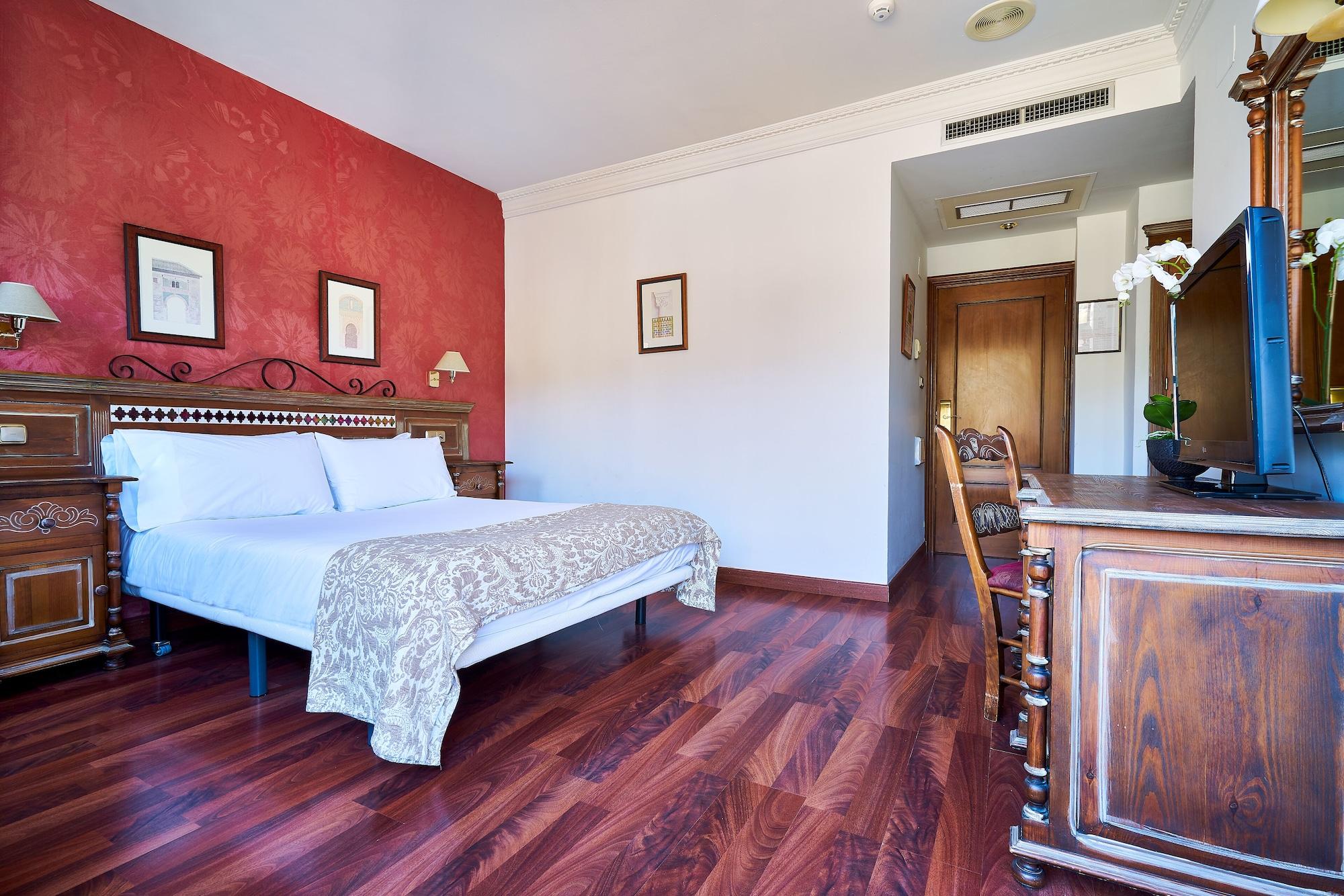 Guadalupe Hotel Granada Bagian luar foto