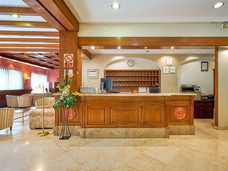 Guadalupe Hotel Granada Bagian luar foto