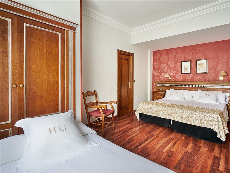 Guadalupe Hotel Granada Bagian luar foto
